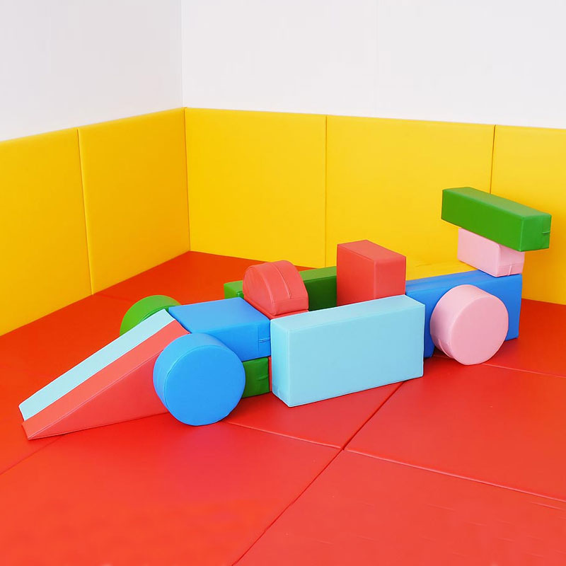 積み木クッション　レーシングカーセット図面